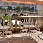 Bellini Deluxe Katánie